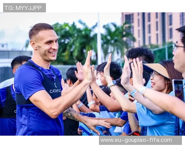 探索国外足球论坛的魅力与交流方式分享全球球迷的热情与见解 探索国外足球论坛的魅力与交流方式分享全球球迷的热情与见解